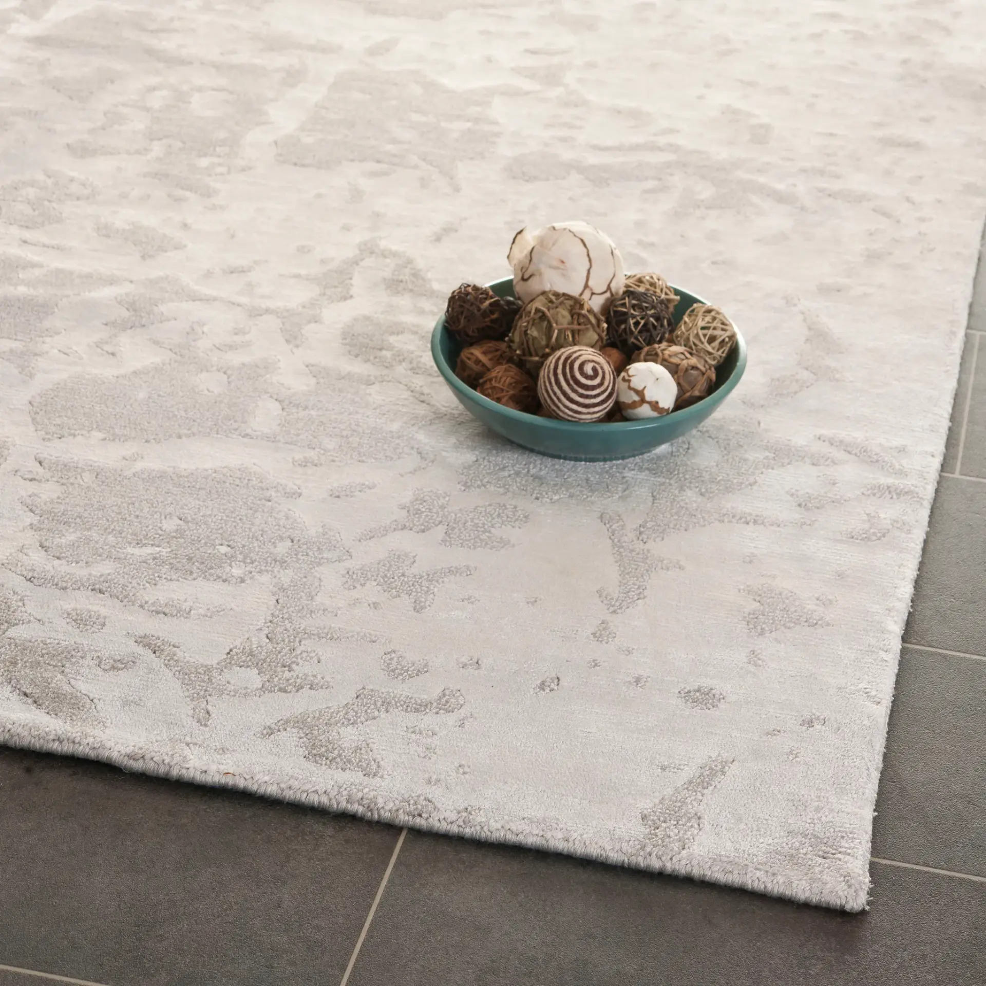Tibetan Cracked Stone Hand-Knotted Rug