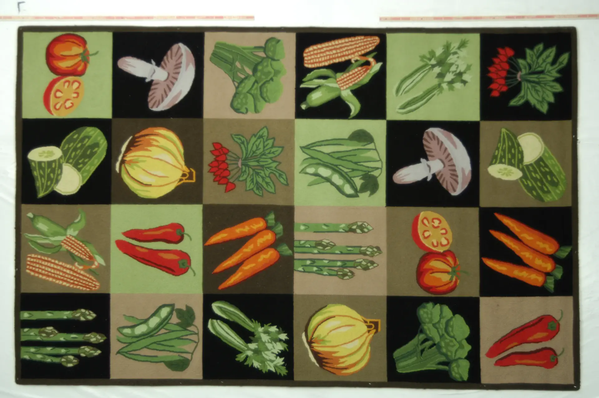 Vintage Posters Garden Vegetable Wool Rug