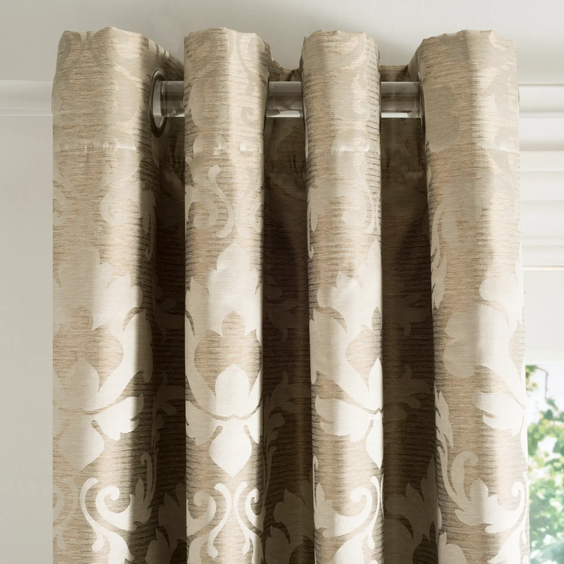 Perama Window Panel