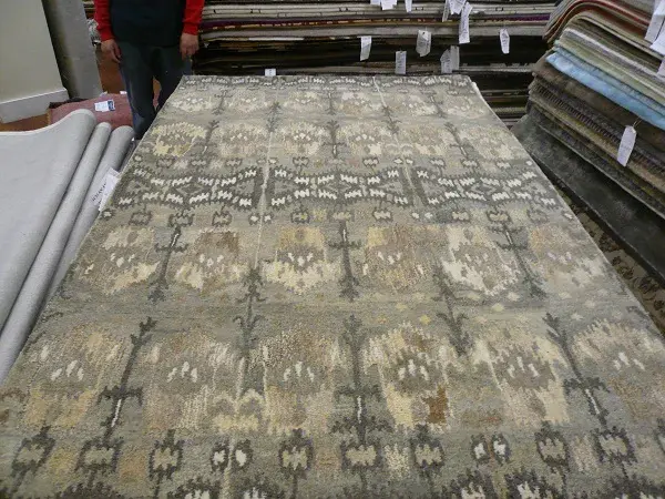 Wyndham Banded Ikat Hand-Tufted Wool Rug