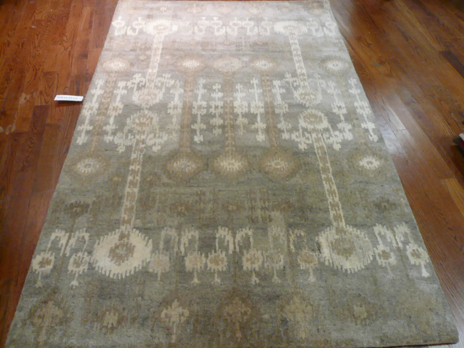 Wyndham Ikat Column Hand-Tufted Wool Rug