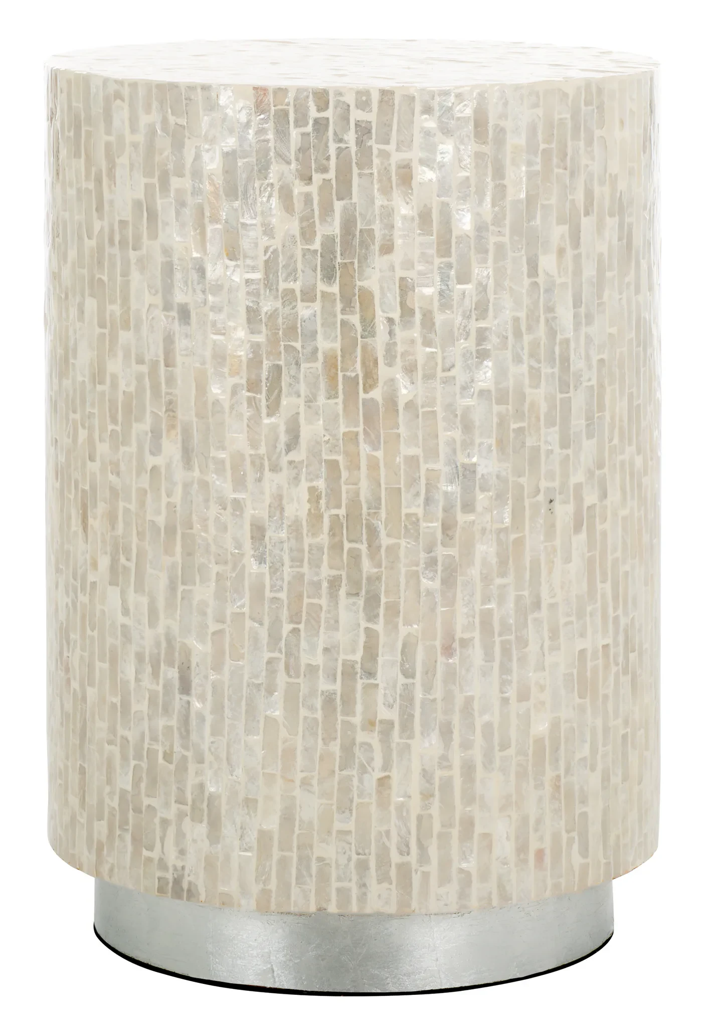 Scarlett Round Accent Table in Natural / Silver