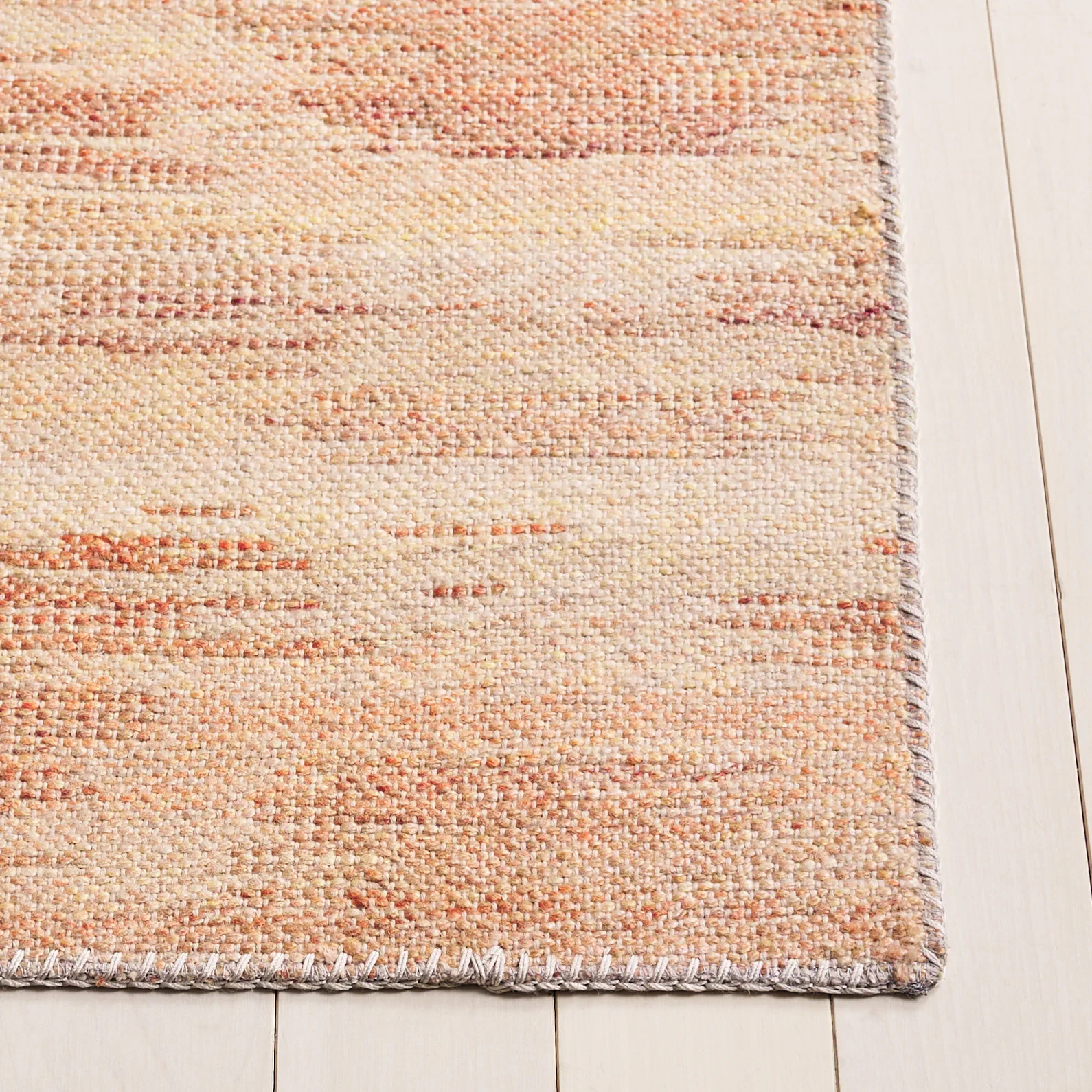 Cabo Blurred Diamond Rug in Red / Beige