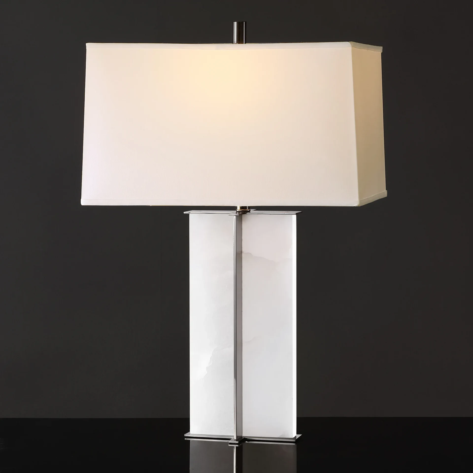 Natalee Marble Table Lamp in Black / White