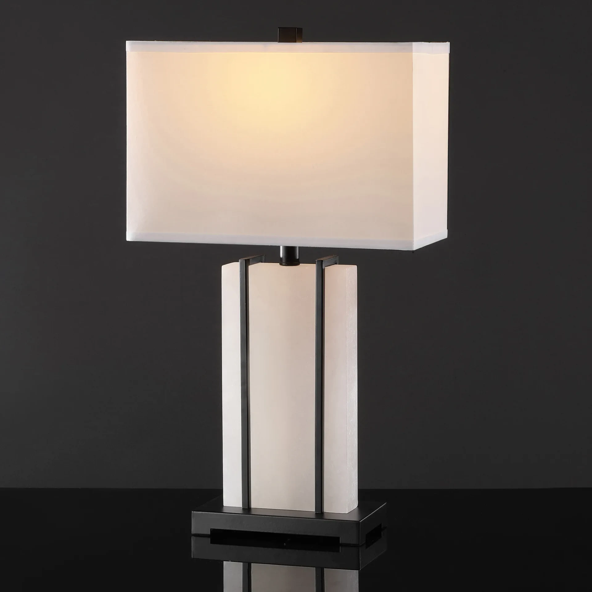 Fantasia Alabaster Table Lamp in Black / White