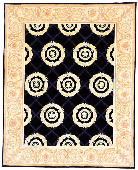 Florence Wreath Lattice Hand-Knotted Wool Rug in Ivory / Green