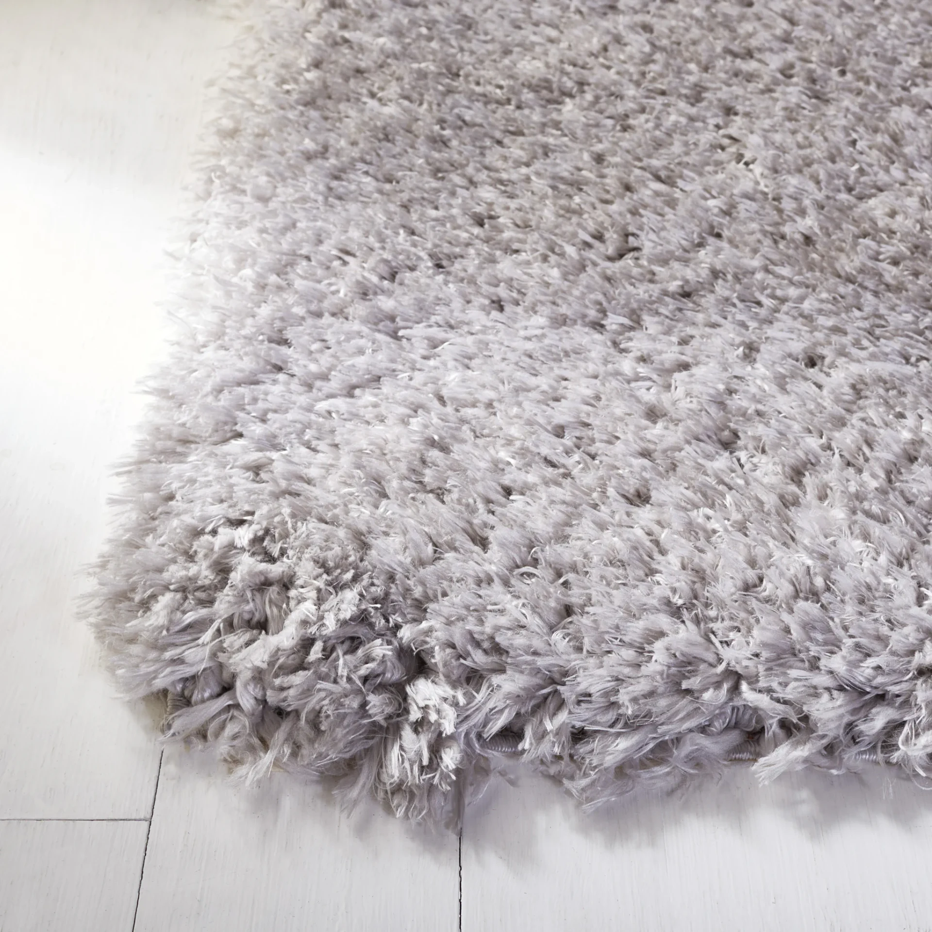 Flokati Solid Shag Rug in Silver