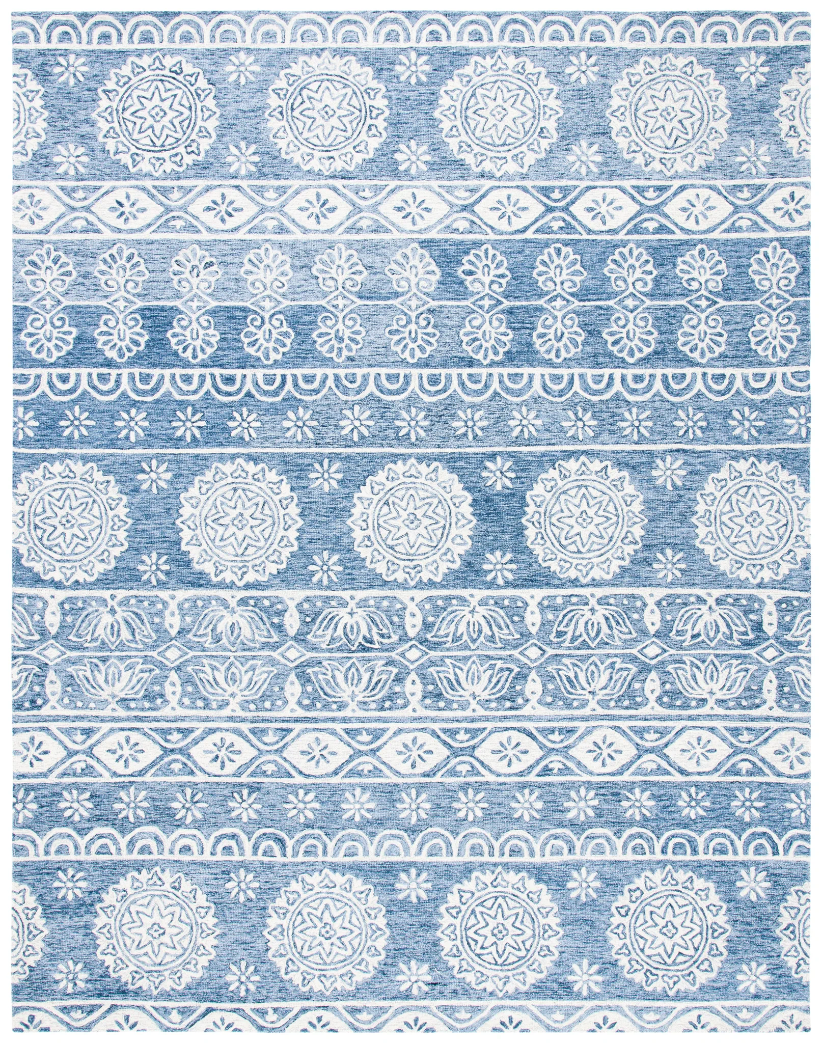Micro-Loop Banded Medallion Hand-Tufted Wool Rug in Blue / Ivory