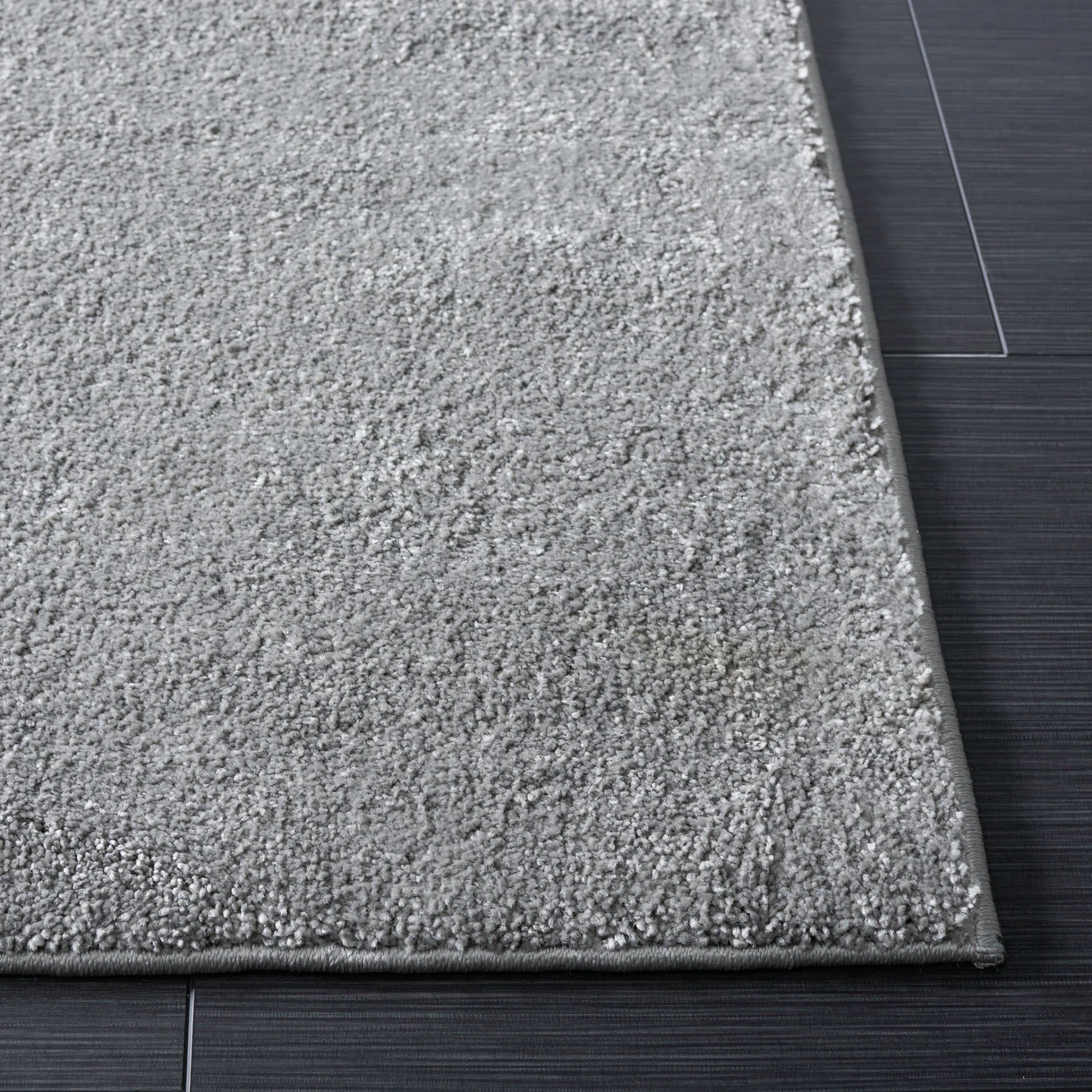 Non-Slip Solid Rug in Gray