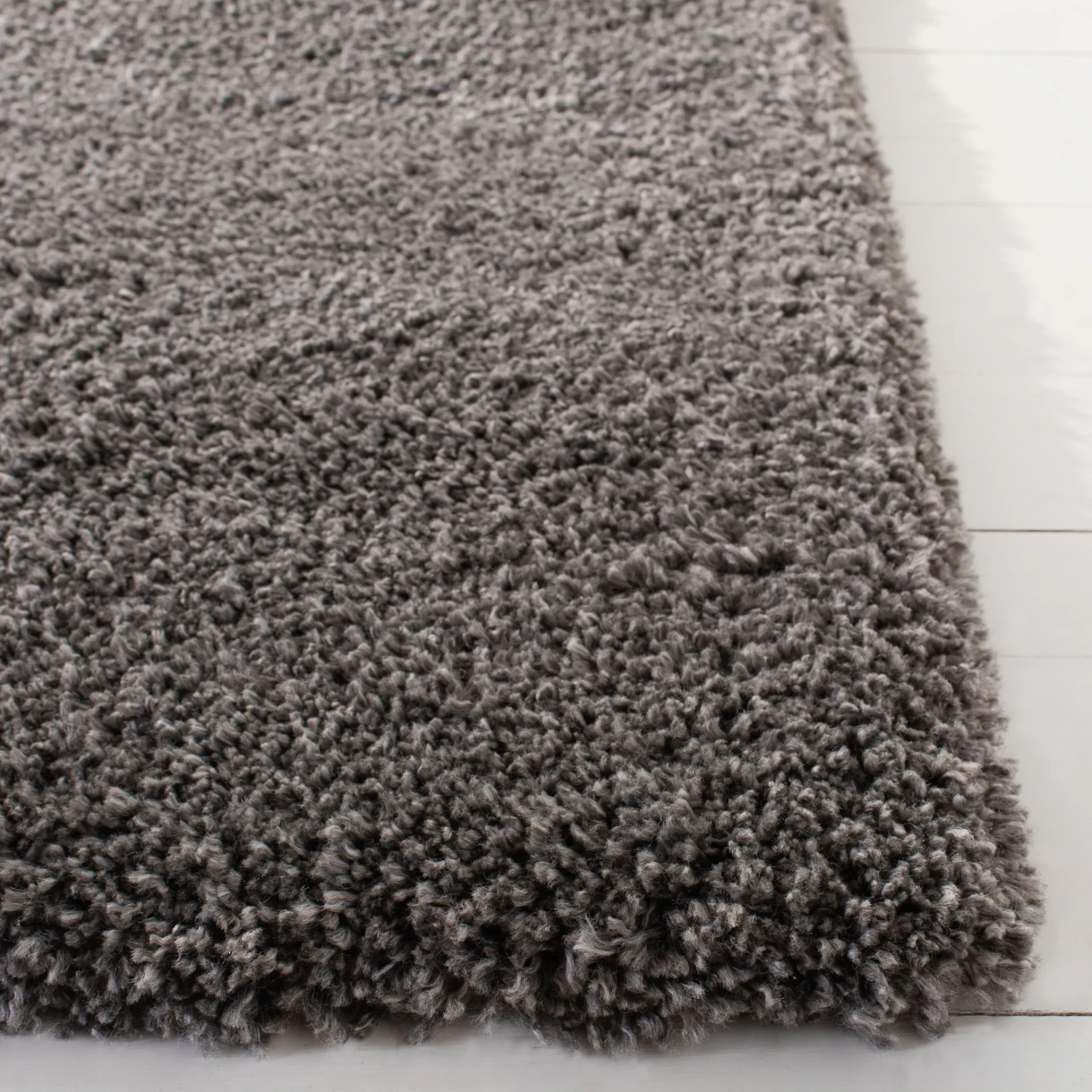 Royal Solid Shag Rug in Dark Gray