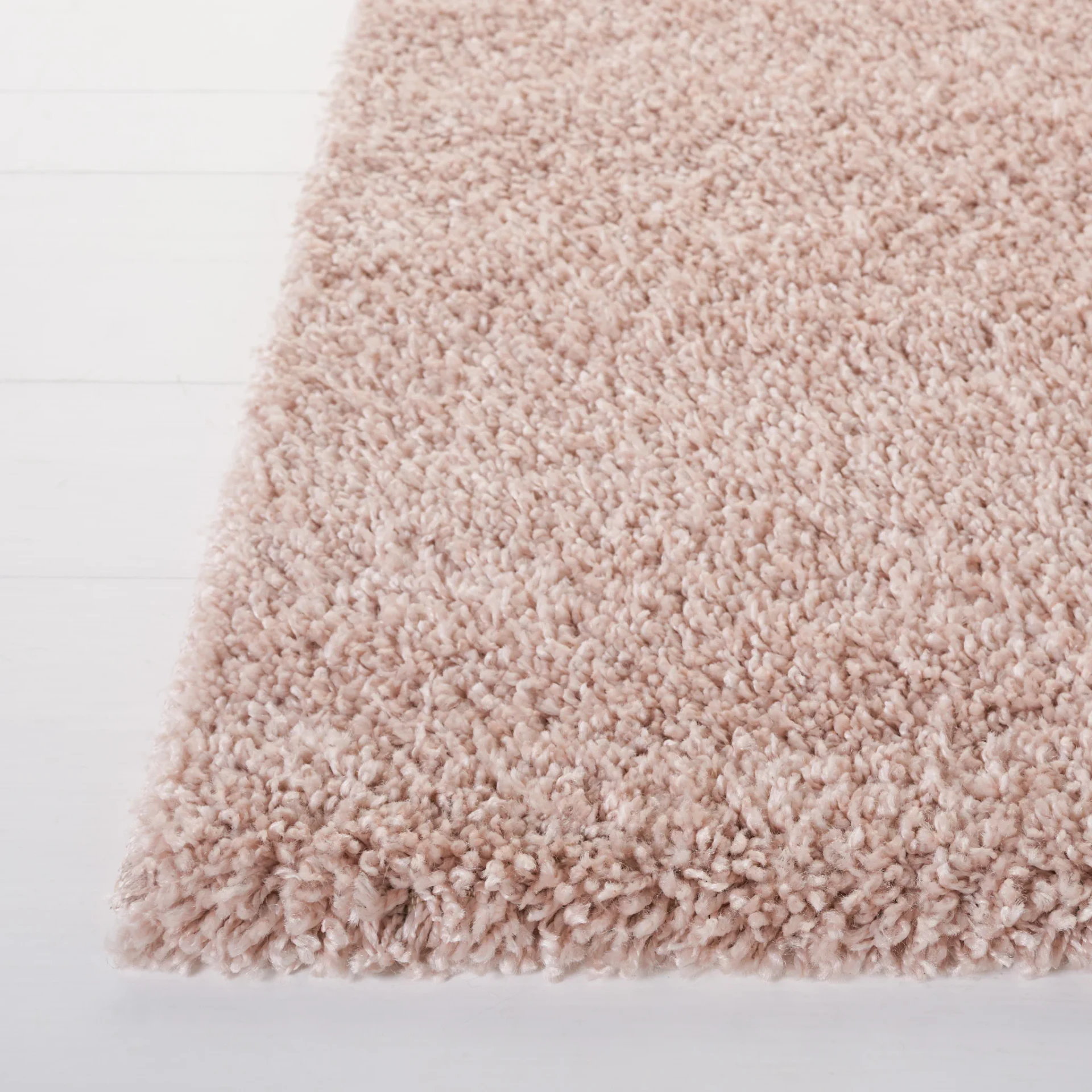 Solo Solid Shag Rug in Beige