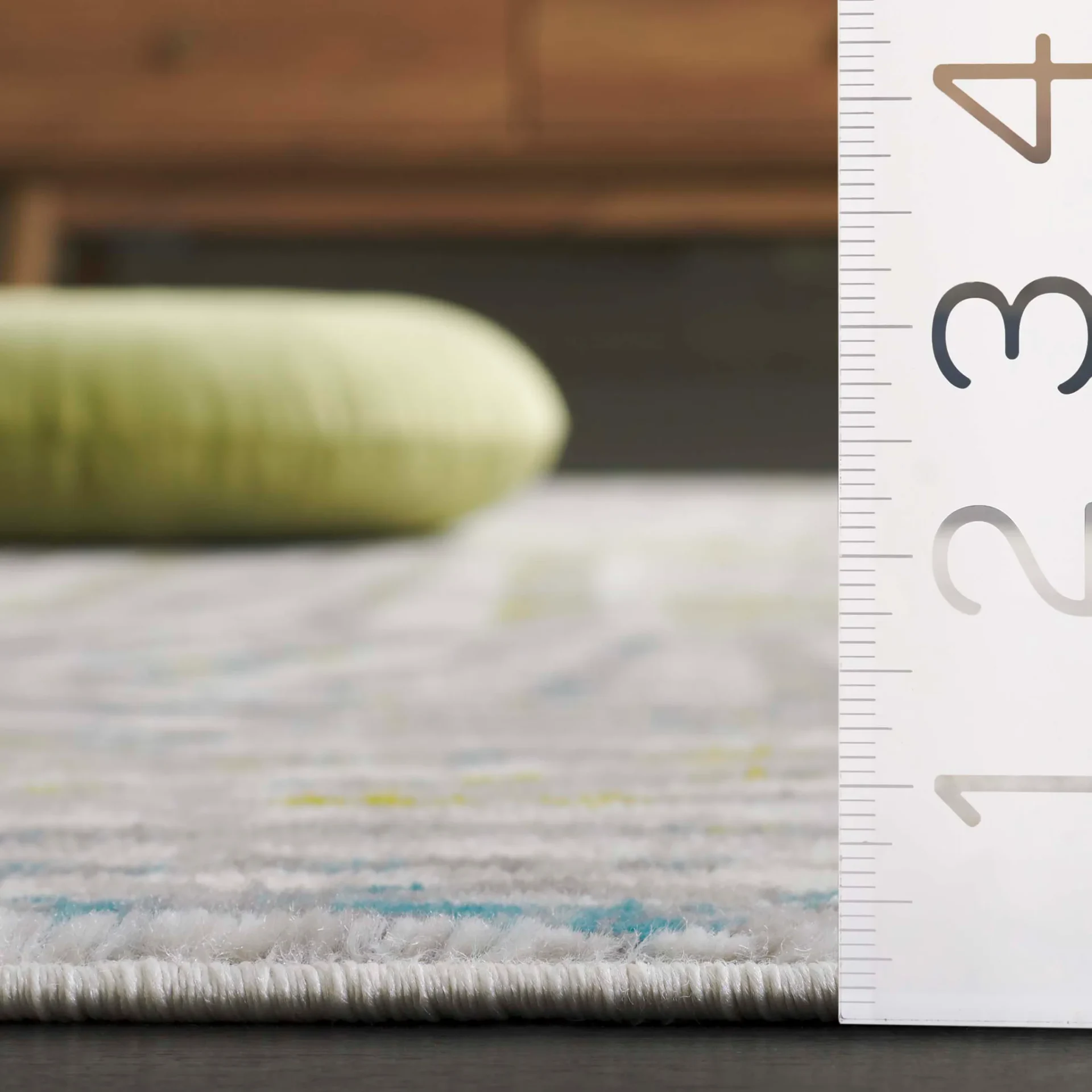 Skyler Abstract Stripe Rug in Gray / Green