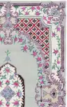 Light Green / Ivory
